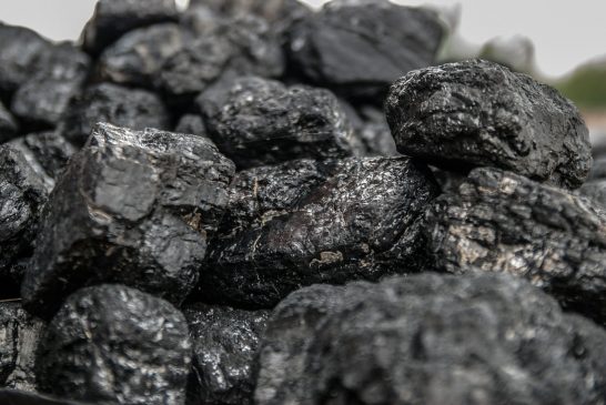 Dlaczego opłaca się kupić droższy węgiel?