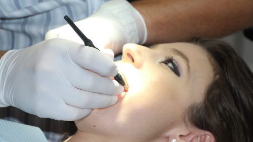 Zabiegi z zakresu stomatologi dorosłych i dziecięcej